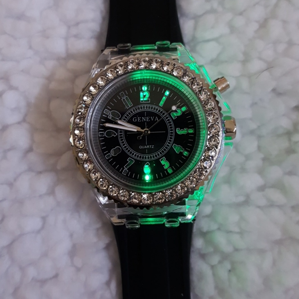 💕GENEVA ILLUMINATED WATCH - Picture 3 of 7